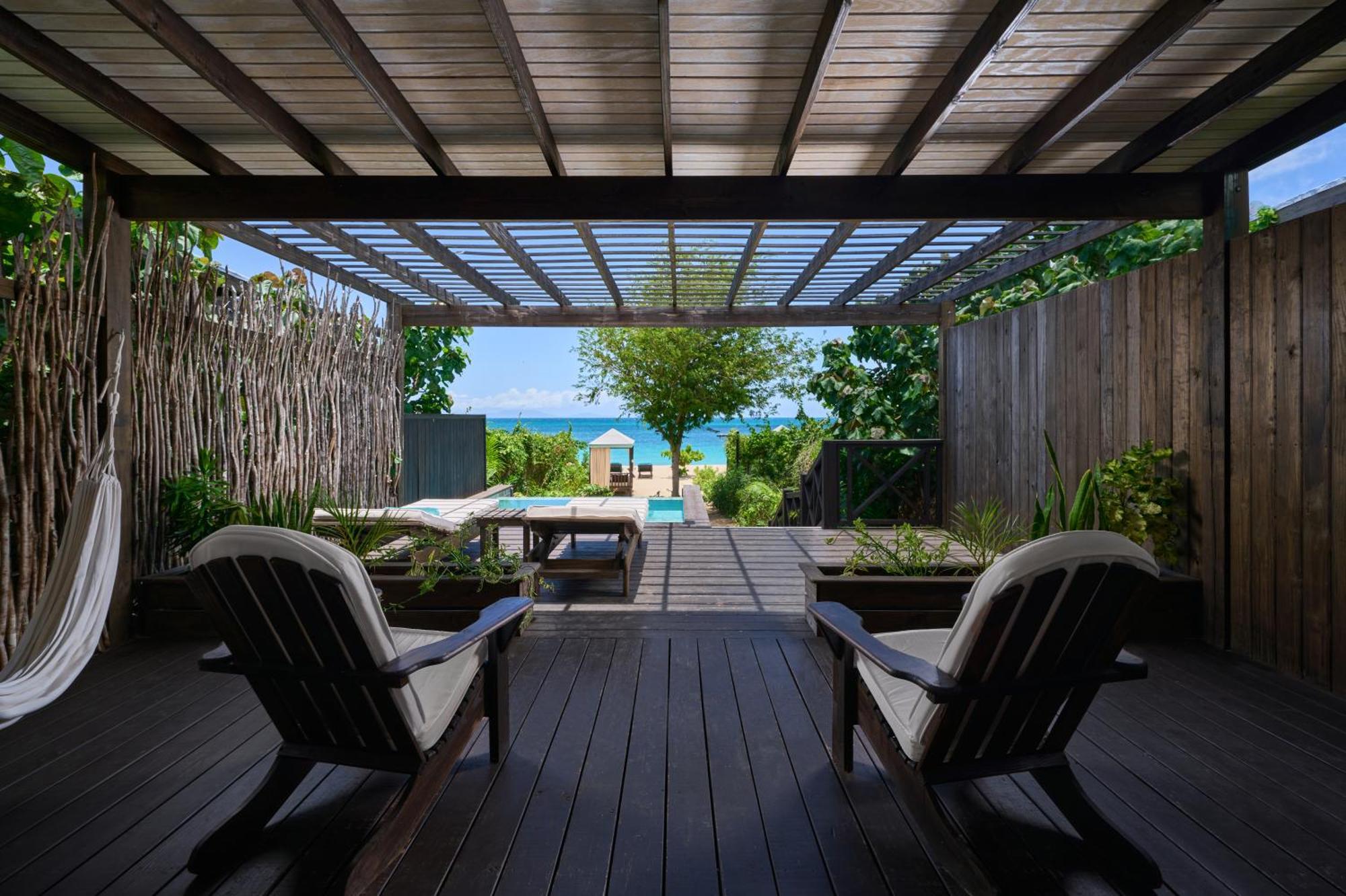 Premium Beachfront Sanctuary Pool Cottage